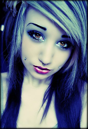 Salone~Luvly~Nyx